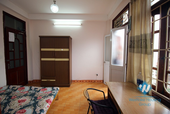 A Cheap 6 bedroom house for rent in Tay ho, Ha noi